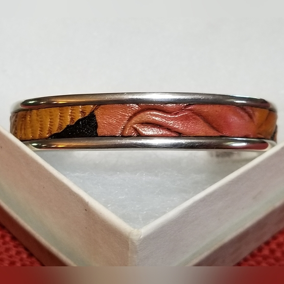 VERY RARE Silpada Sterling Silver & Leather Cuff Bracelet - Picture 12 of 12